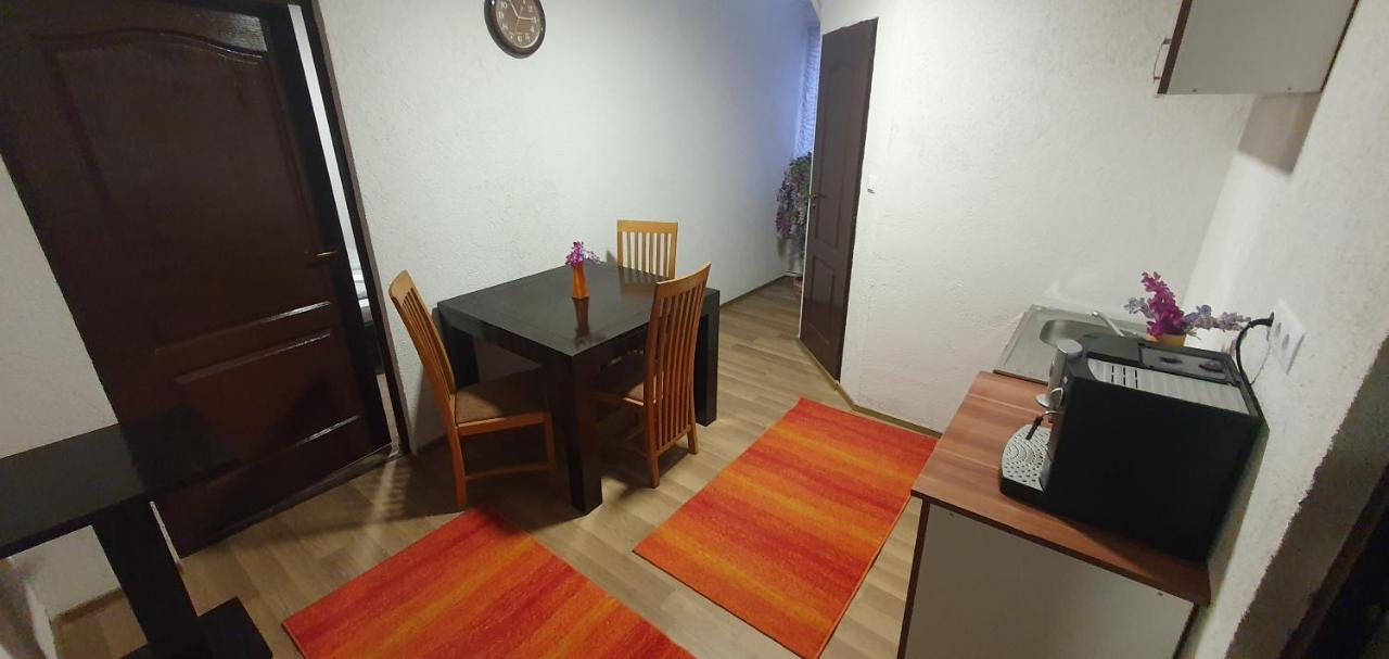 Apartman House Apartment Odorheiu Secuiesc Exterior photo